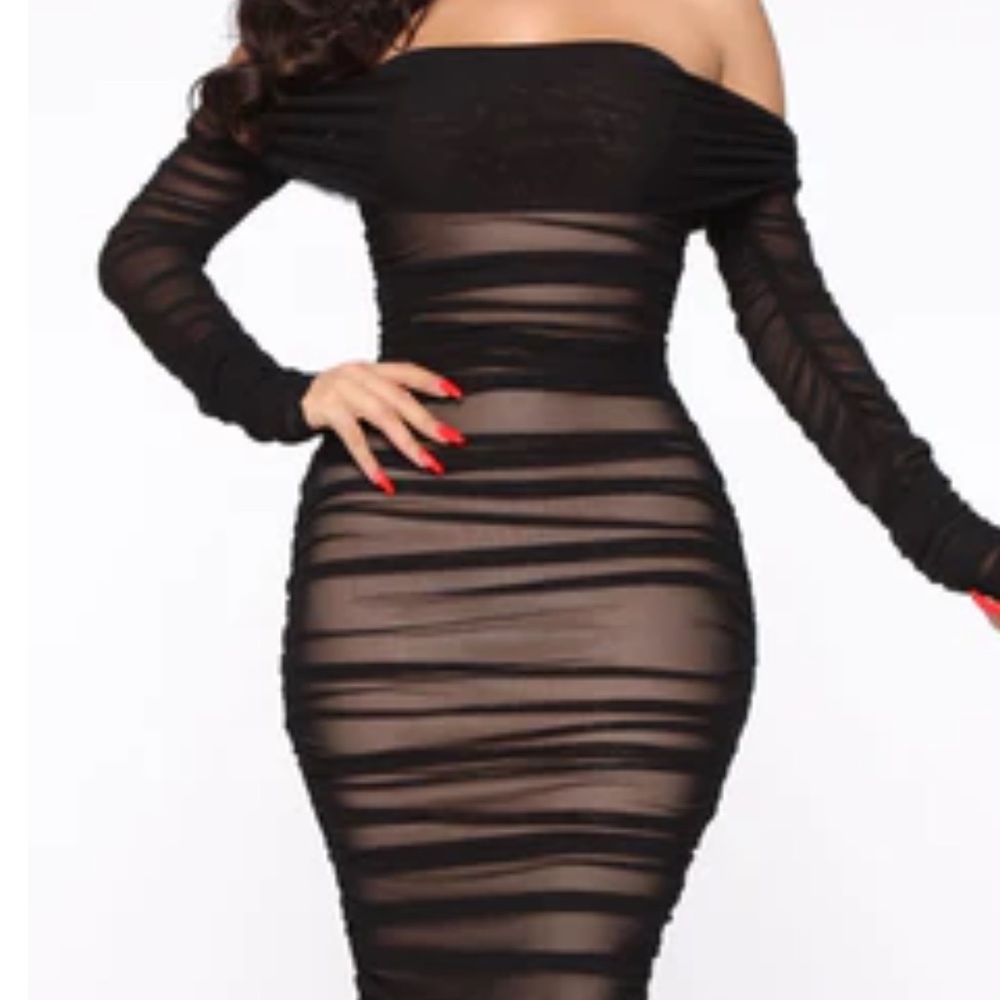 Off shoulder mesh with underlining dress